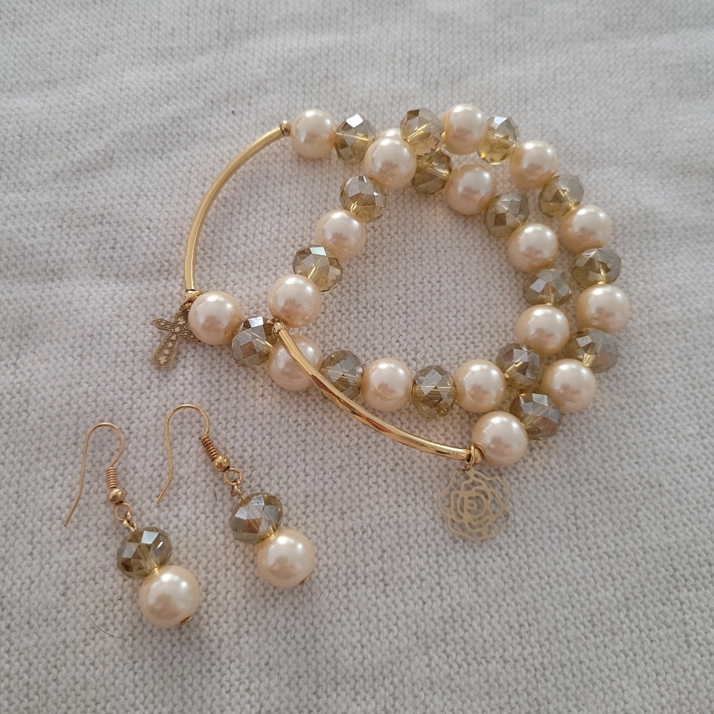 Bracelet and Earring Set Pearl and Bead w/ Flower and Cross Charms